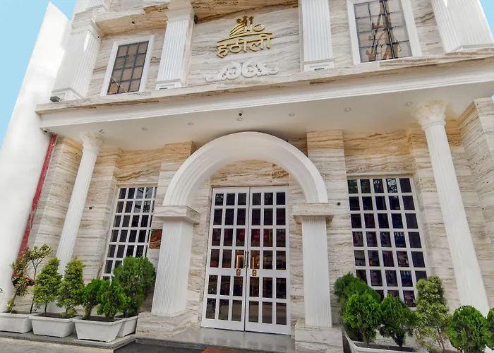 Hathili Hotel & Restaurant Ujjain