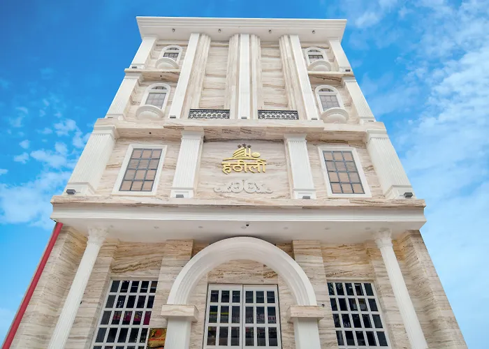 Hathili Hotel & Restaurant Ujjain