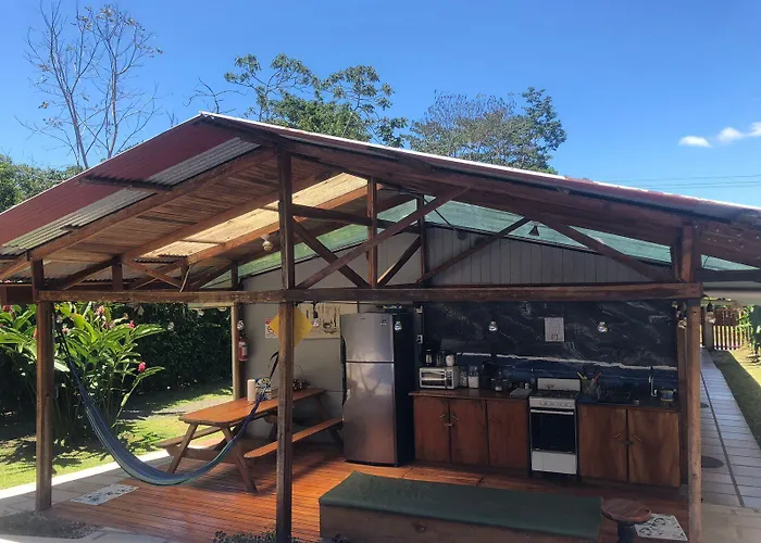 Le Petit Hotel La Fortuna