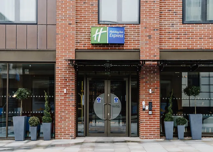 Holiday Inn Express Liverpool - Central By Ihg