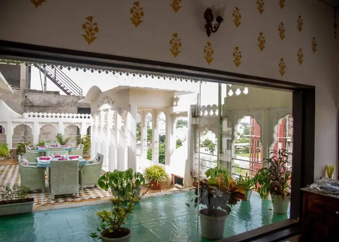 Amar Kothi Hotel Udaipur