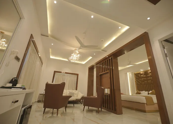 Golden Stone Resorts Aligarh
