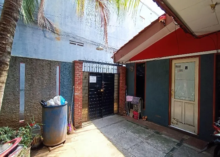 OYO 91341 D'phoenix Anggrek Syariah Residence Jakarta