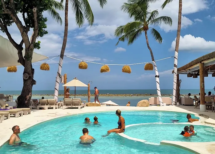 Elephant Beach Club & Resort Samui Chaweng 