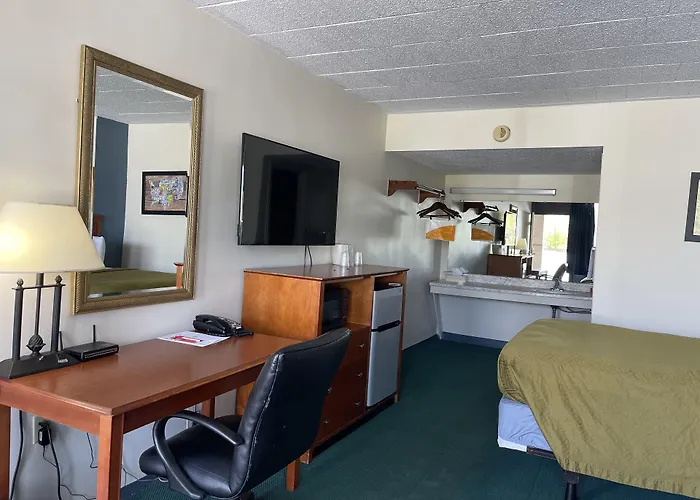Horseshoe Curve Lodge Altoona