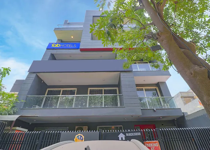 Fabhotel Pantao Stays Gurgaon