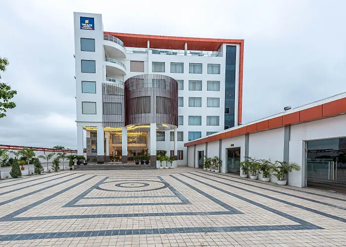 The Elite Lucknow Convention Hotel