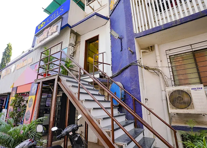 Fabhotel Shubham Inn - Nr Jain Mandir, Bhandup West Mumbai