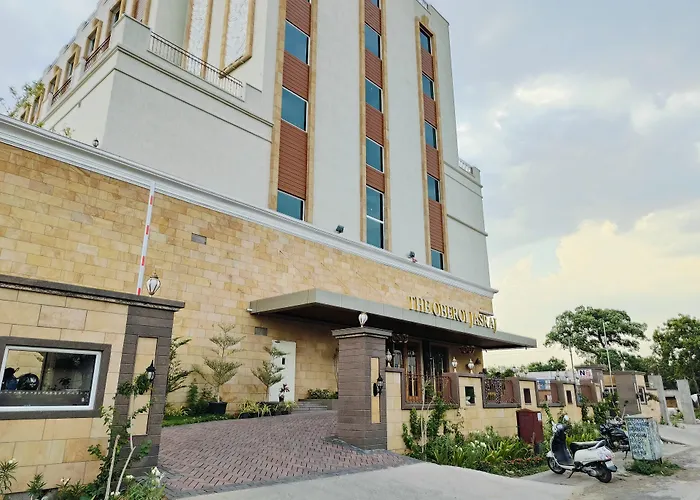 Jasraj Palace Yavatmal Hotel, A Member Of Radisson Individuals