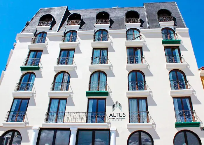 Altus Express Hotel La Paz