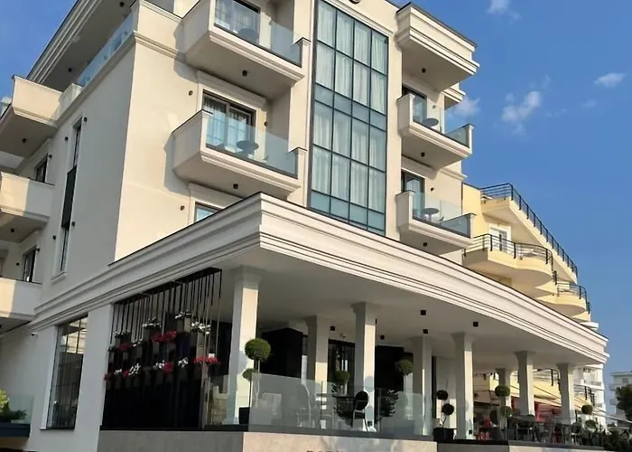 Rozafa Palace Hotel Sarandë