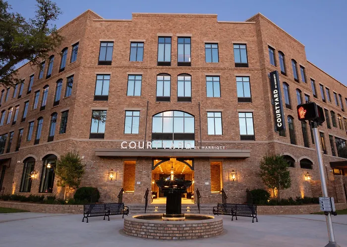 Courtyard By Marriott Thomasville Downtown