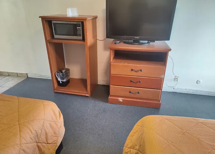 Best Inn & Suites El Cajon