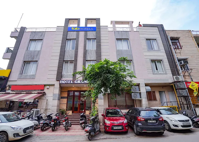 Fabhotel Cloud 9 Shopprix Mall Ghaziabad