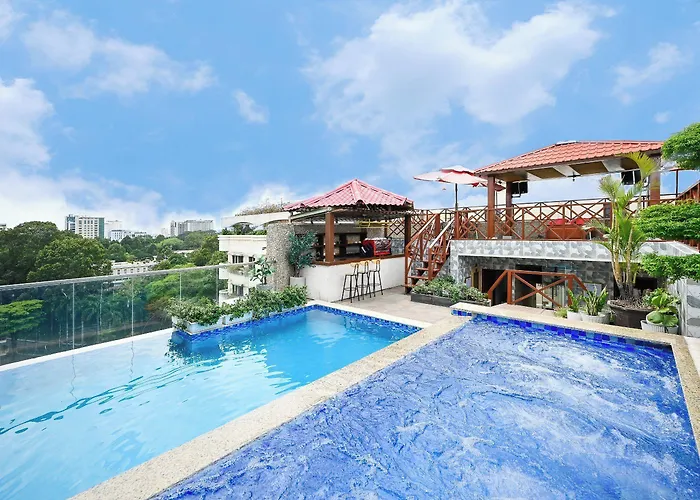 California Saigon Hotel & Rooftop Pool Ho Chi Minh City