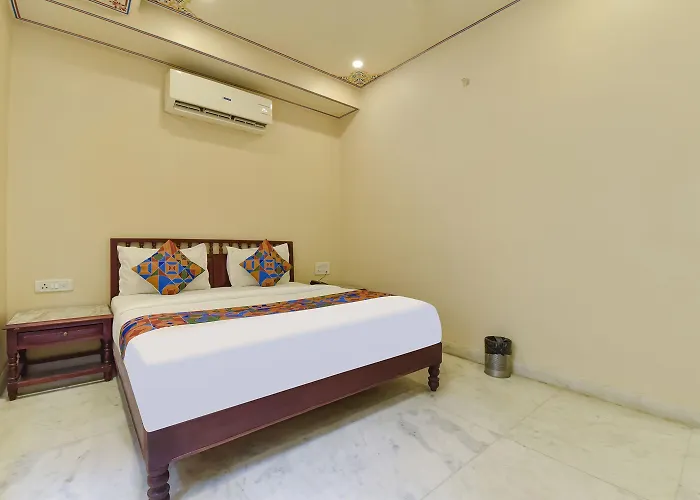Fabhotel The Bayan Elegance Jaipur