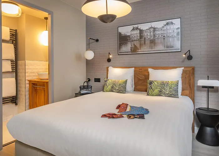 Appart'Hotel East Paris Suite