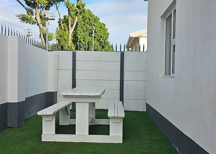 Goshen Lodge Fitzroy Cape Town