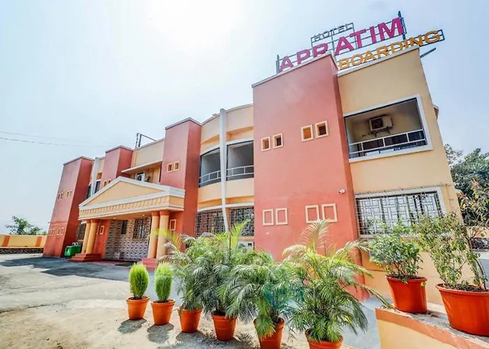 Hotel Apratim Lodging & Boarding Ulhasnagar