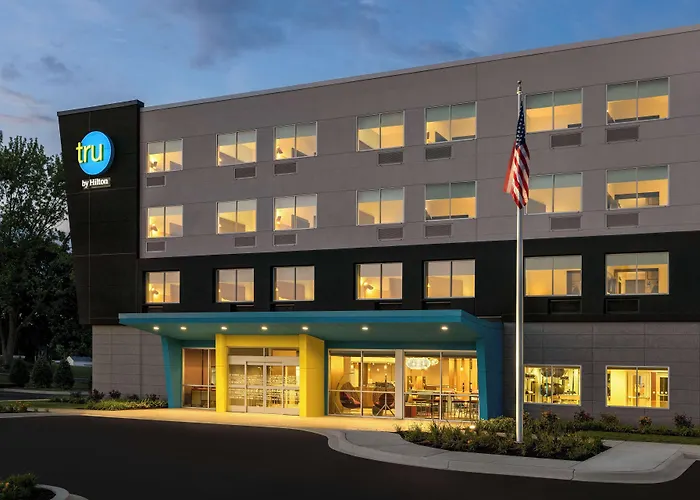 Tru By Hilton Martinsburg Hotel