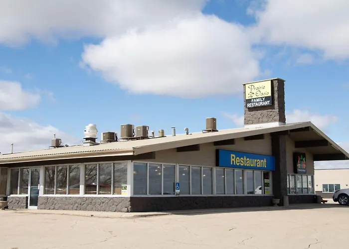 Prairie Oasis Tourist Complex Motel Moose Jaw
