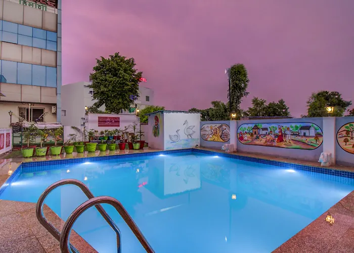 Fabhotel Himanshi Udaipur