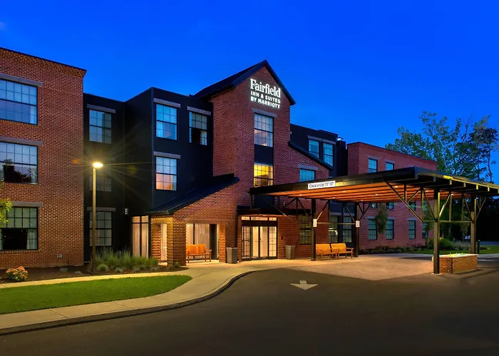 Fairfield Inn & Suites By Marriott Williamstown