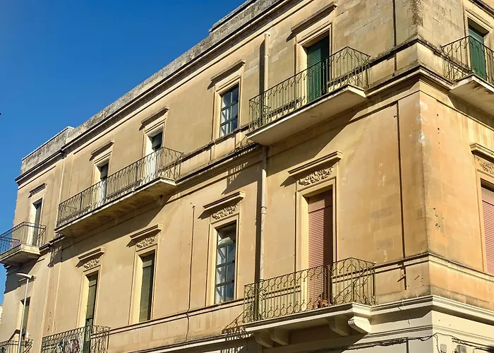 Habitare Lecce & Salento Bed & Breakfast
