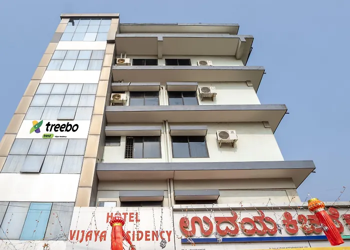Itsy Hotels Vijaya Residency Manipal