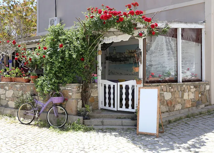 Adahan Bozcaada Otel
