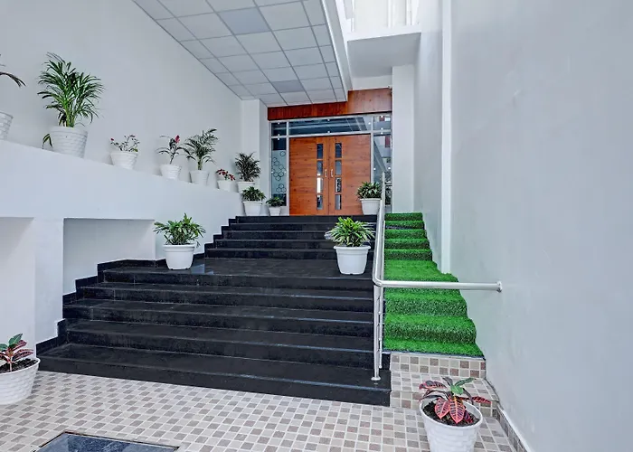 Hotel Heaven Grand Lucknow