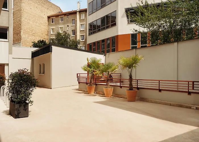 Edgar Suites Montrouge