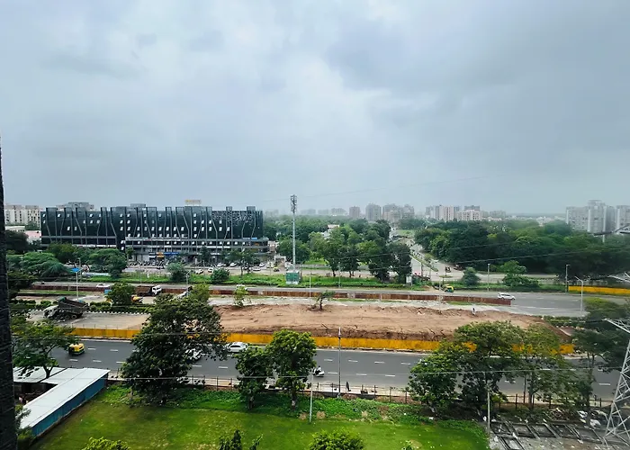 Hotel Royal Empire Gandhinagar