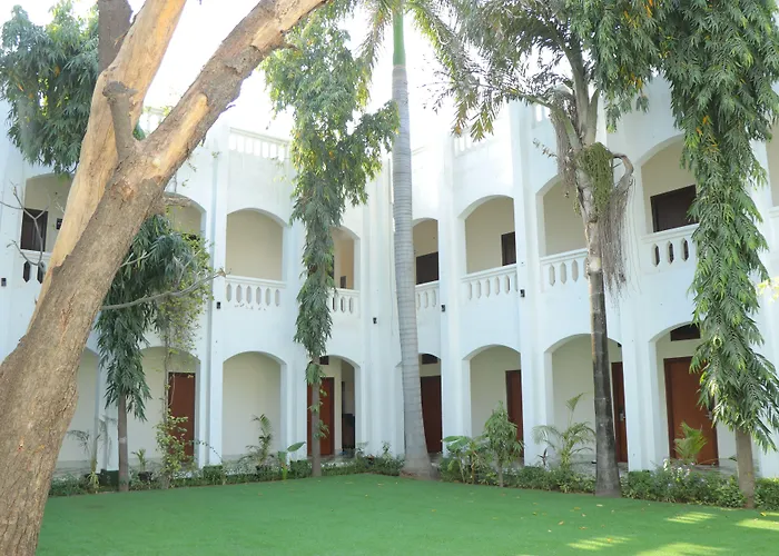 Hotel Clarks Inn Express Bharatpur