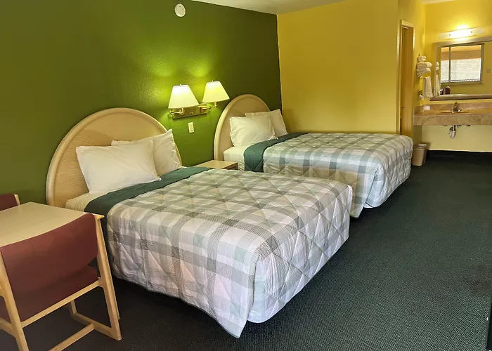 Antlers Inn Cuero