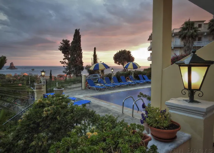 Alonakia Hotel Agios Gordios 