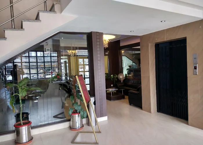 Hotel Raj Palace Dibrugarh
