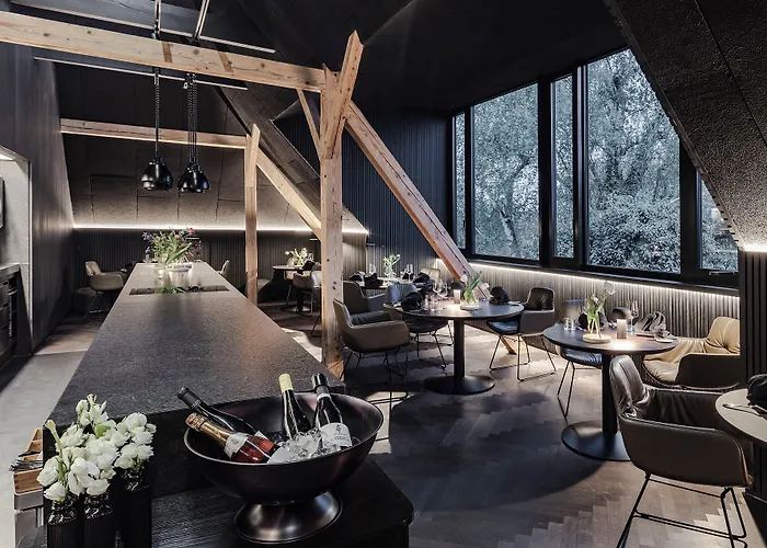 Lukas Kapeller Hotel Und Restaurant Steyr