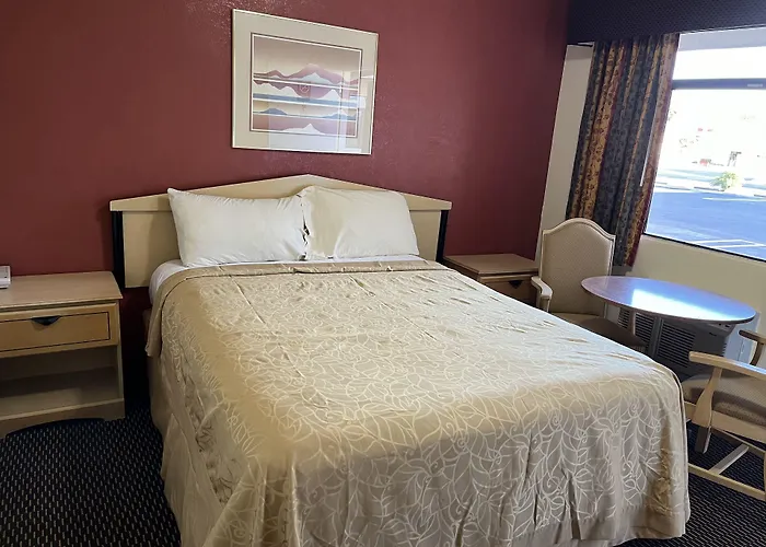 Economy Inn Santa Maria 