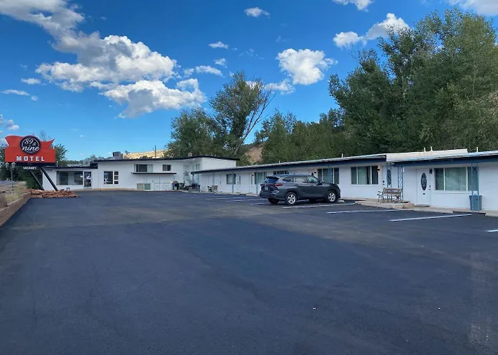 89 & Nine Motel Mount Carmel Junction