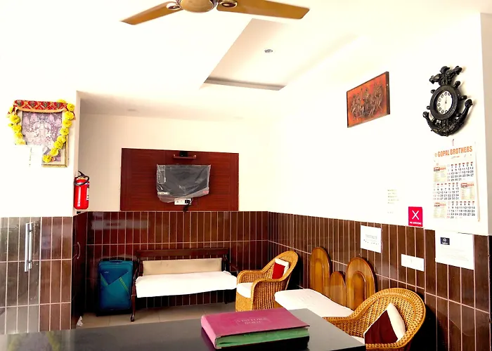 Hotel Vishnu Inn Dehradun
