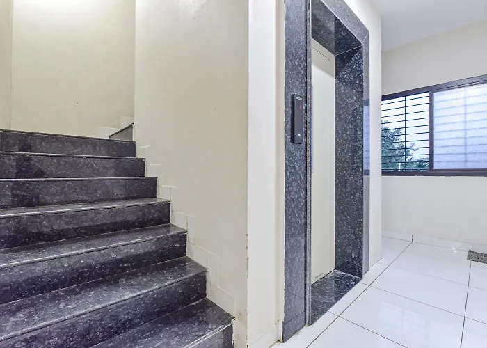 Fabexpress Devani Palace Ujjain