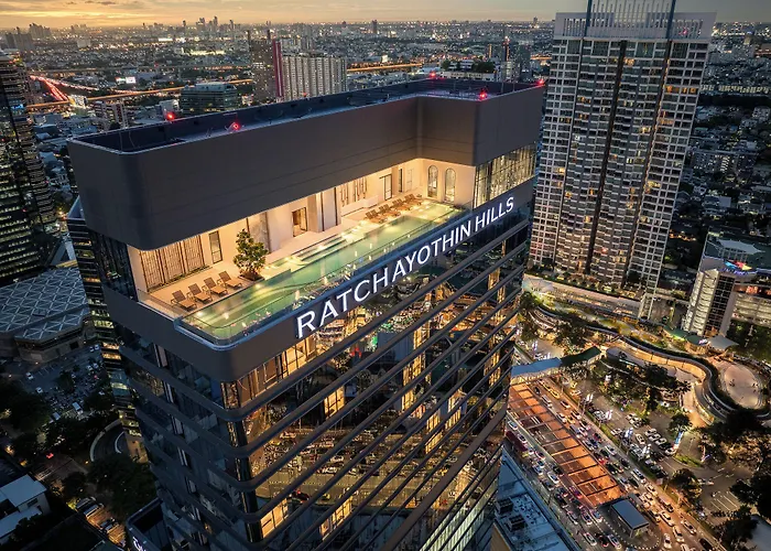 The Quarter Ratchayothin By Uhg Hotel Bangkok