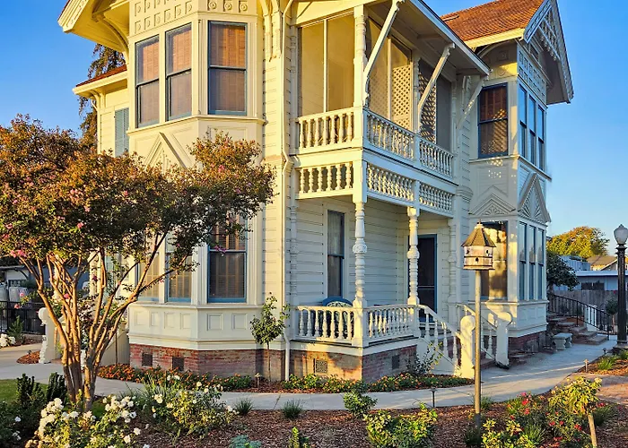 The Jd Hyde Historic Inn Visalia
