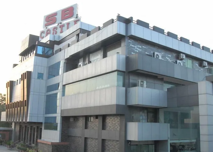 Hotel Sb Castle Kānpur