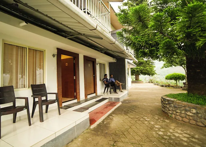 Mount Valley Resort - A Secluded Getaway Munnar