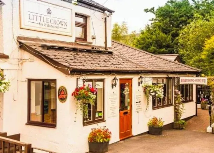 The Little Crown Inn Pontypool