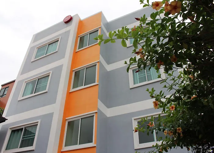 Awa Don Muang Hotel Bangkok