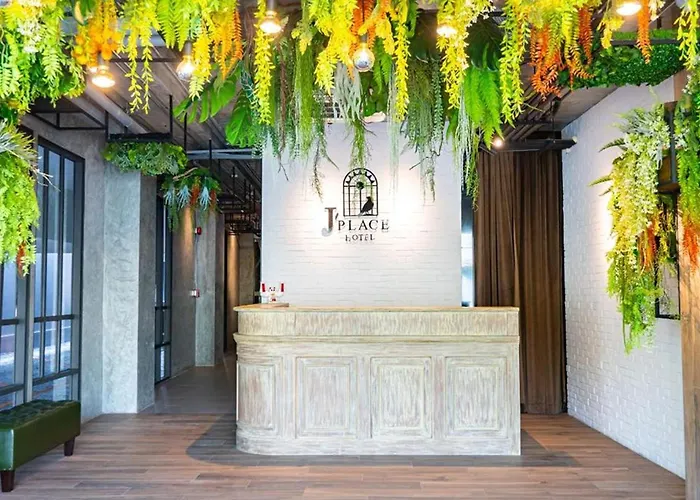 J Place Hotel กรุงเทพมหานคร