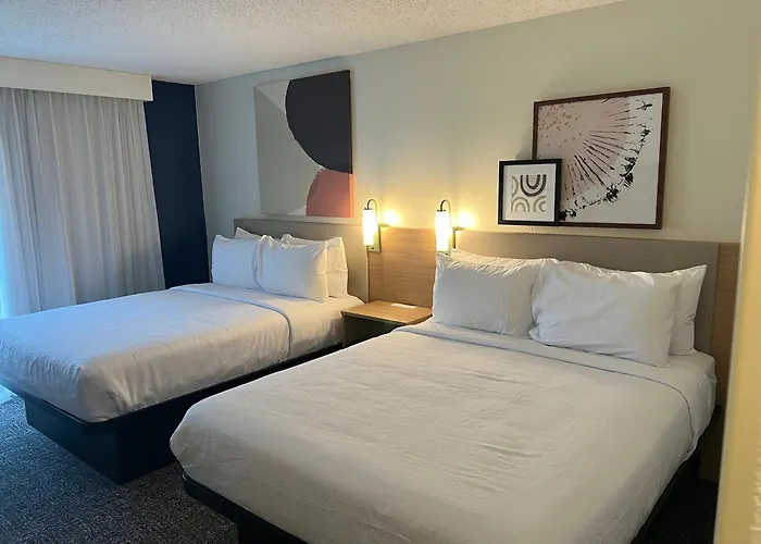 Spark By Hilton Bettendorf